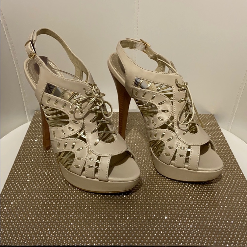 Hot In Hollywood Heels